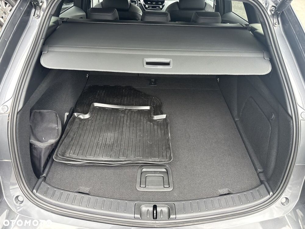 Toyota Corolla 2.0 Hybrid Style - 16