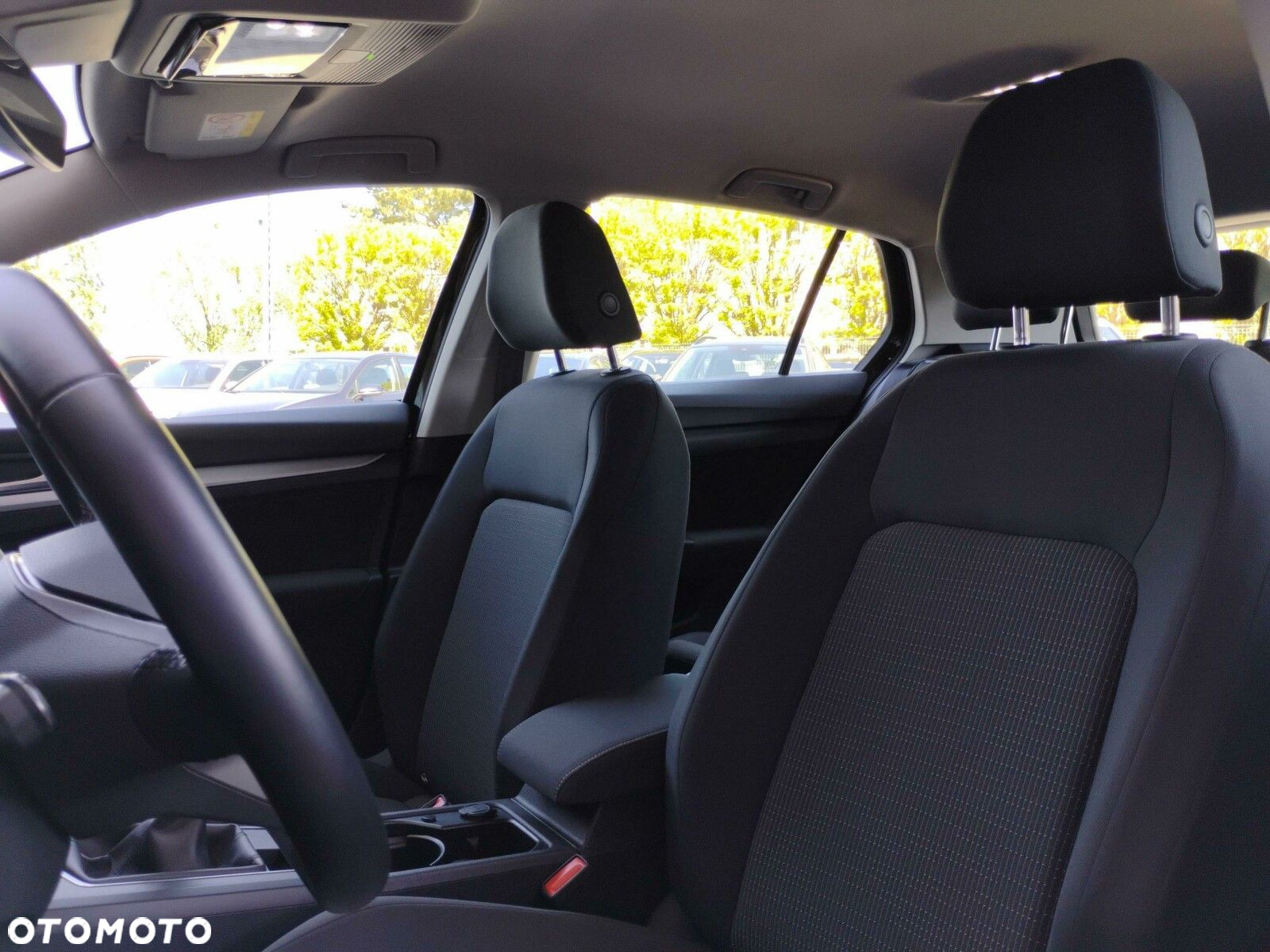 Volkswagen Golf VIII 1.0 TSI Life - 13