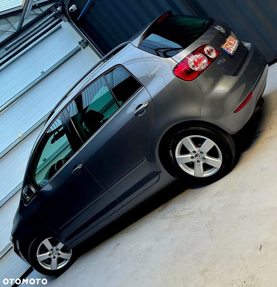 Volkswagen Golf Plus 1.4 TSI DSG Comfortline - 29