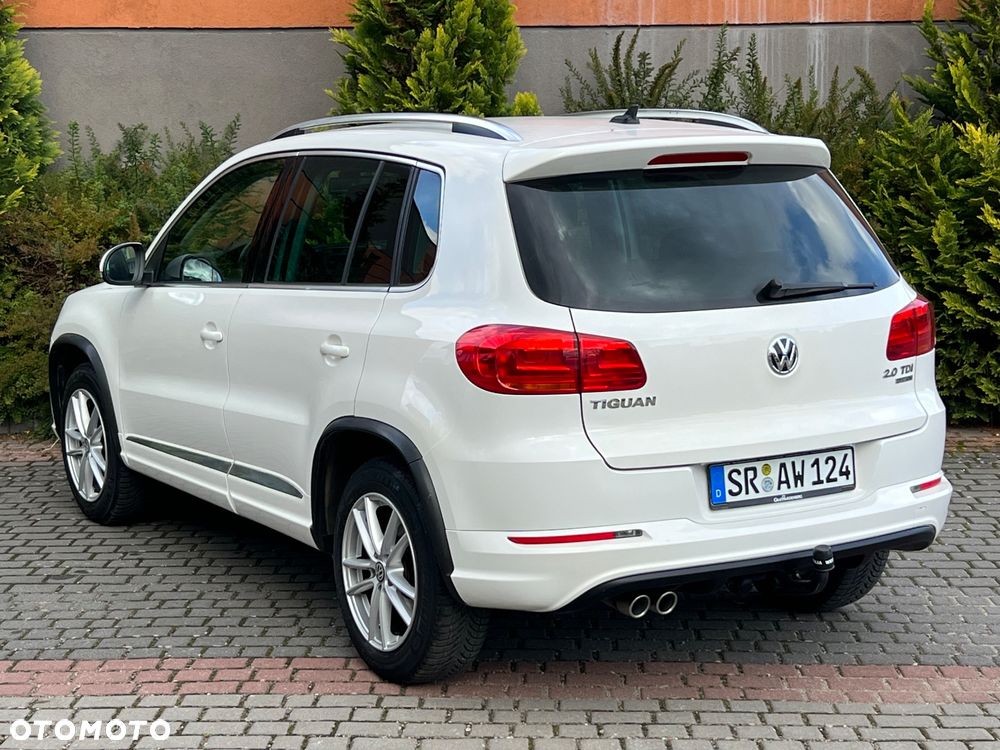 Volkswagen Tiguan - 12