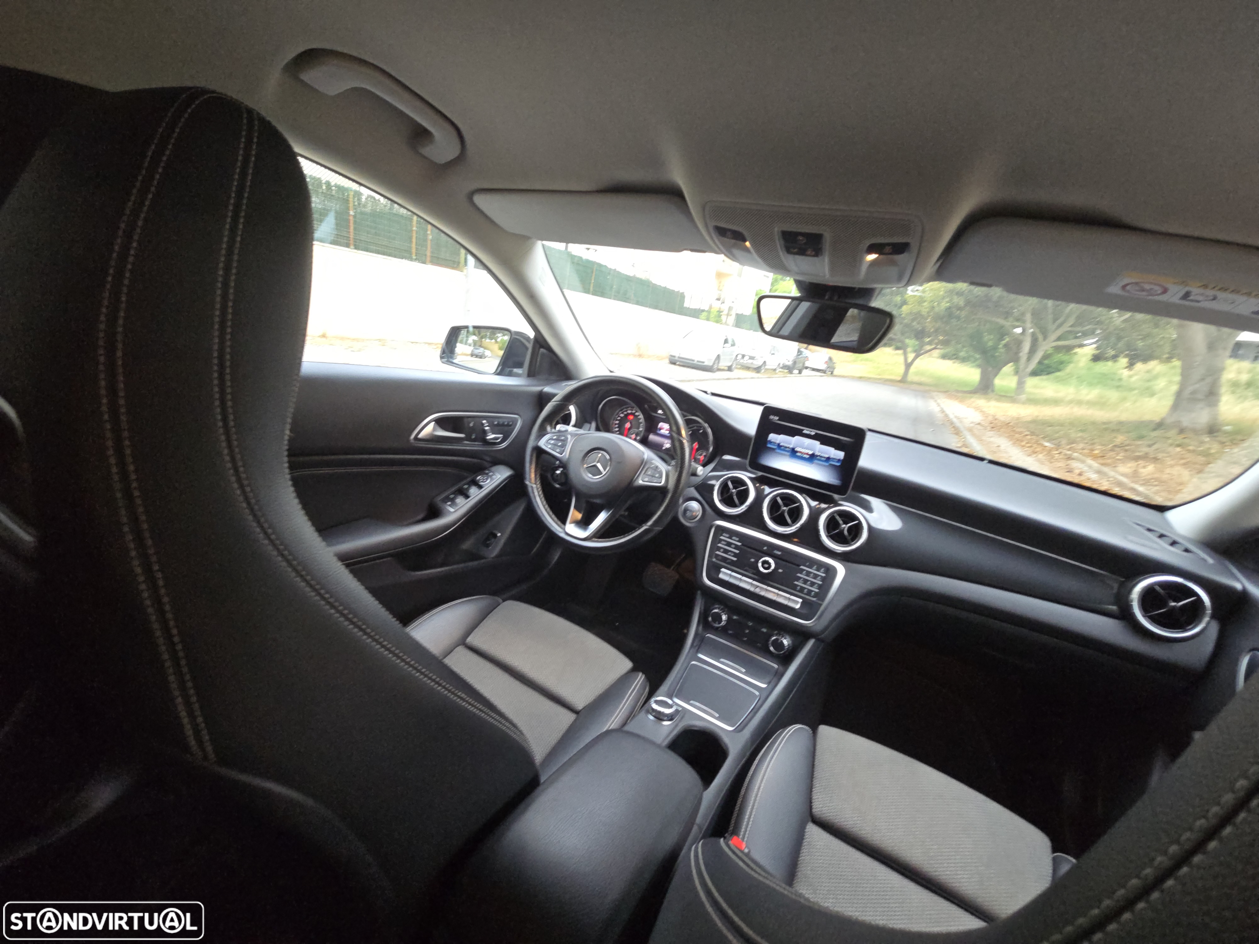 Mercedes-Benz CLA 200 d Shooting Brake Urban Aut. - 29