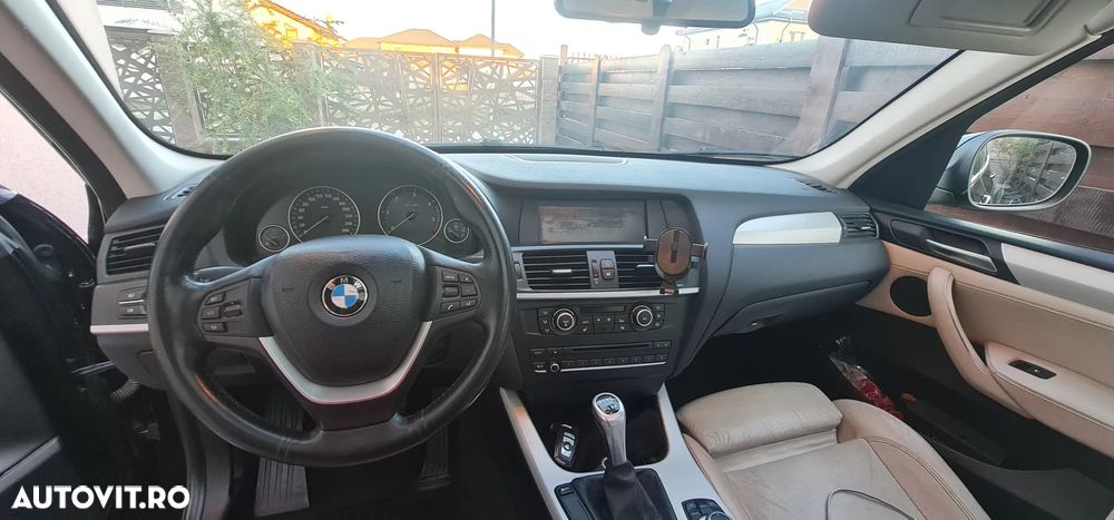 BMW X3 xDrive20d - 8