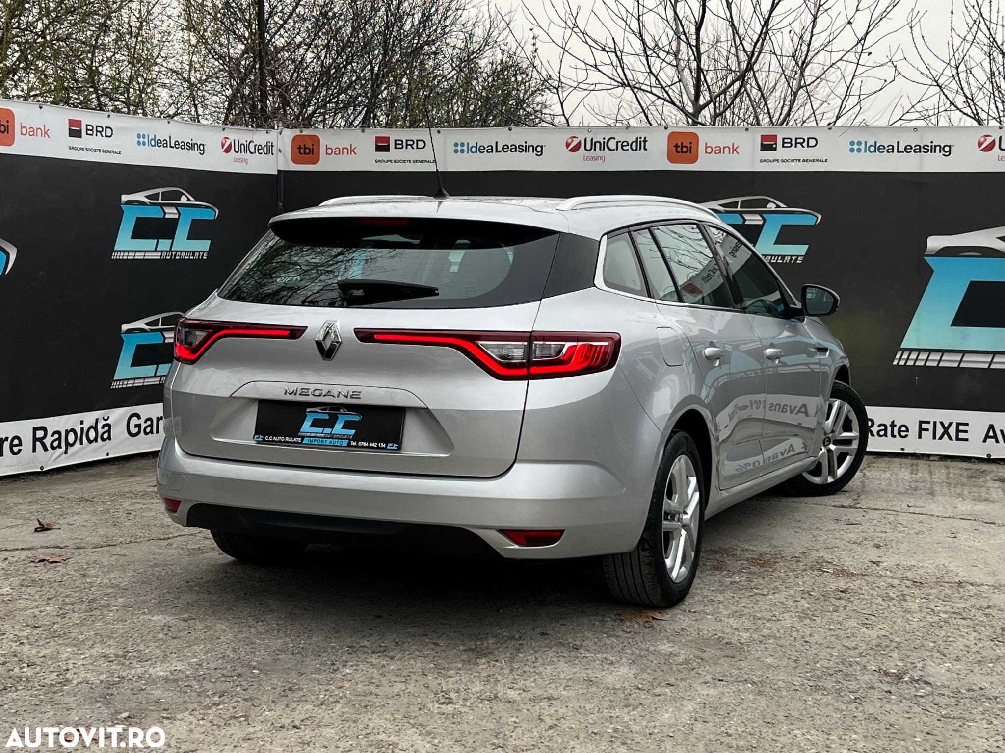 Renault Megane ENERGY dCi 110 EDC BUSINESS - 4