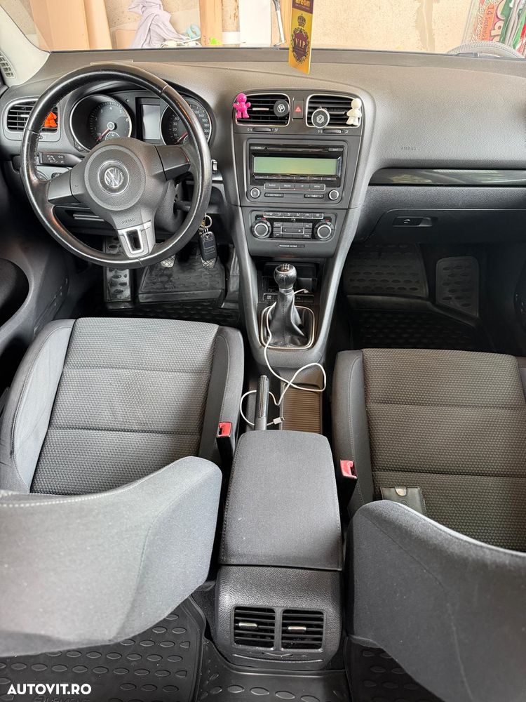 Volkswagen Golf - 19