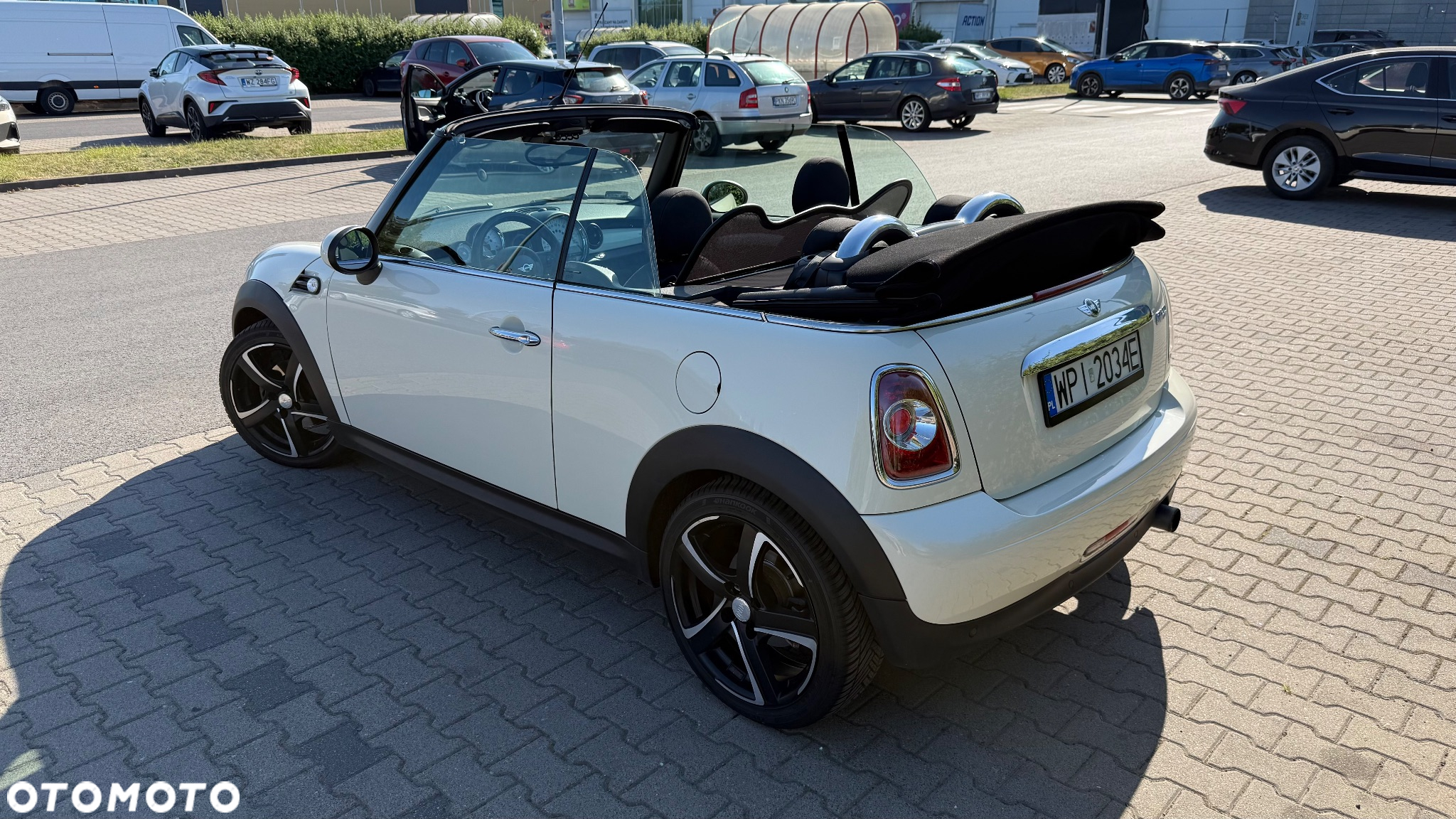 MINI Cooper Standard - 10