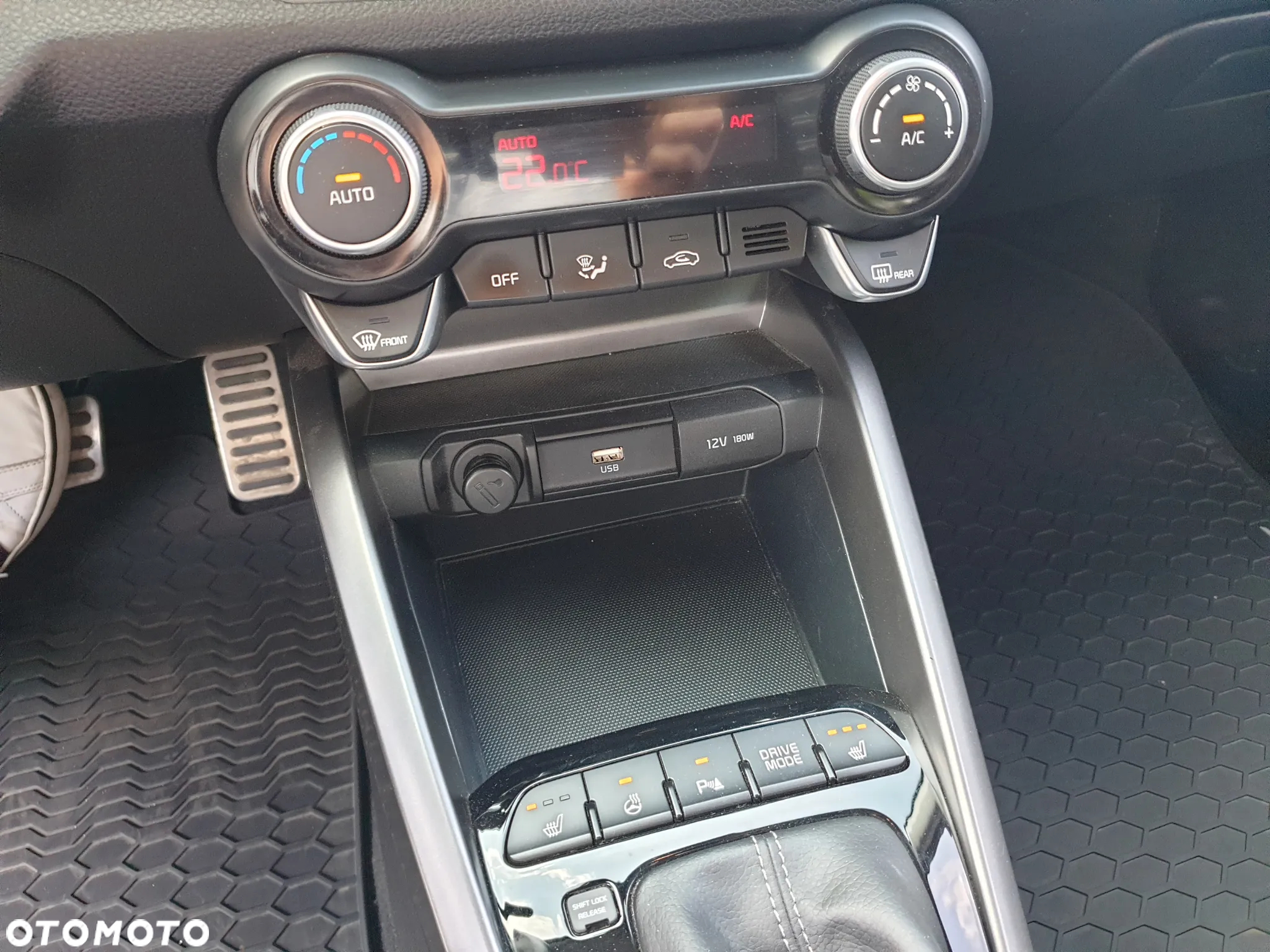 Kia Stonic 1.0 T-GDI GT Line DCT - 22