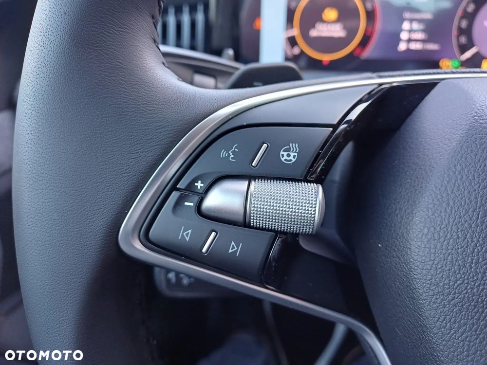 Skoda Superb 2.0 TSI Drive DSG - 14