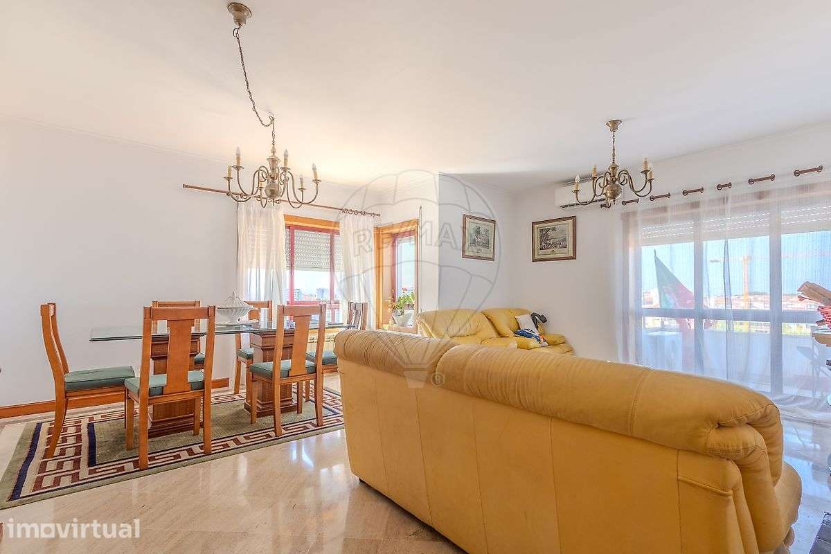 Apartamento T4 para venda - Grande imagem: 4/47