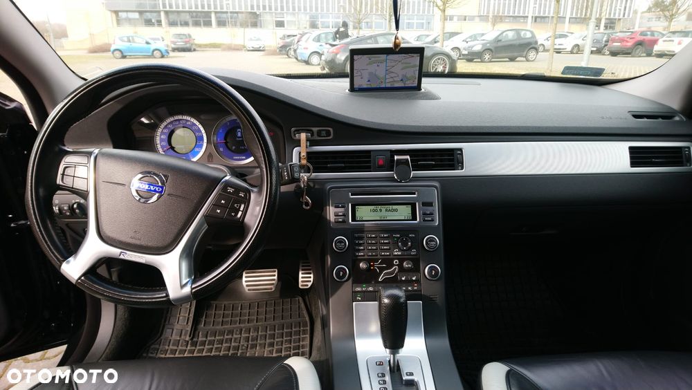 Volvo V70 - 8