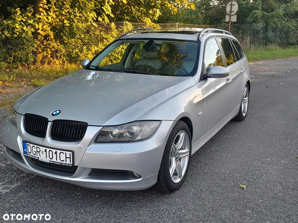 BMW Seria 3 320d DPF - 1