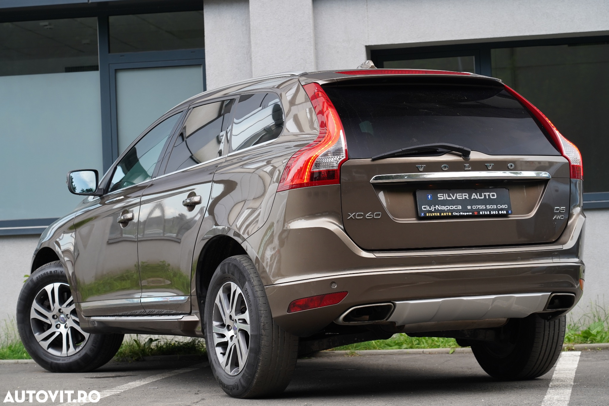 Volvo XC 60 D5 AWD Aut. Summum - 20