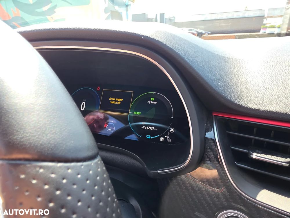 Renault Arkana E-TECH RS Line - 17