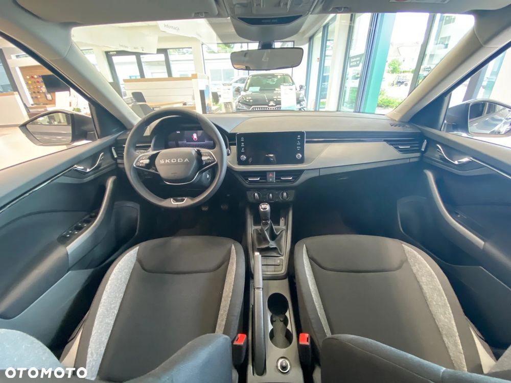 Skoda Kamiq 1.0 TSI Essence - 6