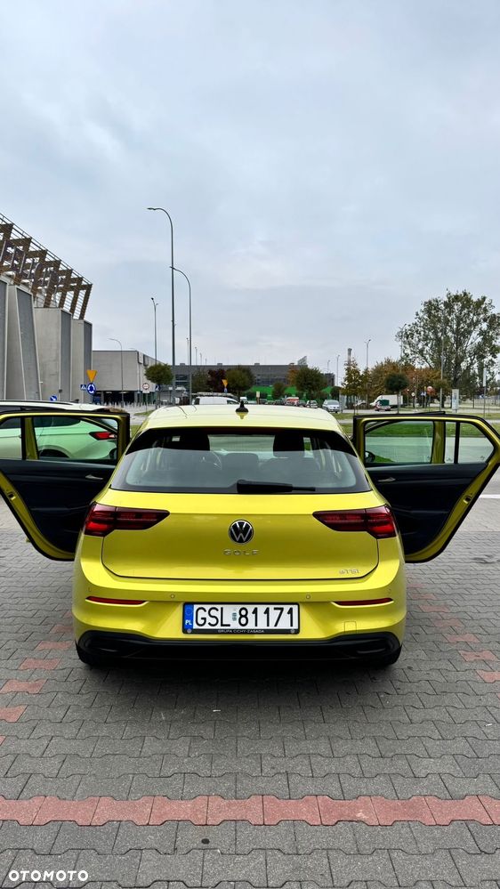 Volkswagen Golf - 5