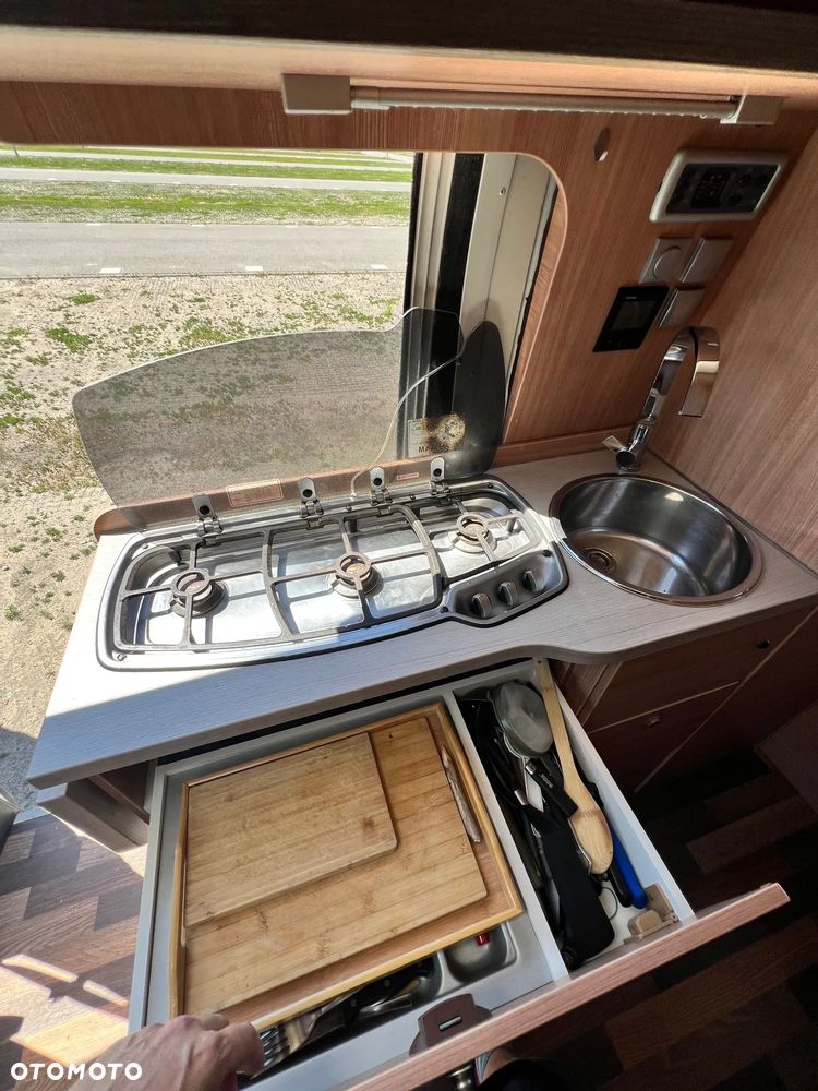 Fiat Ducato Knaus Kamper - 12