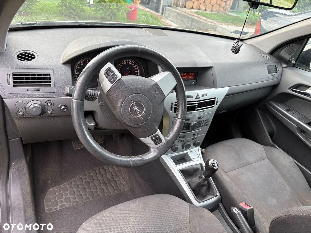 Opel Astra 1.4 - 7