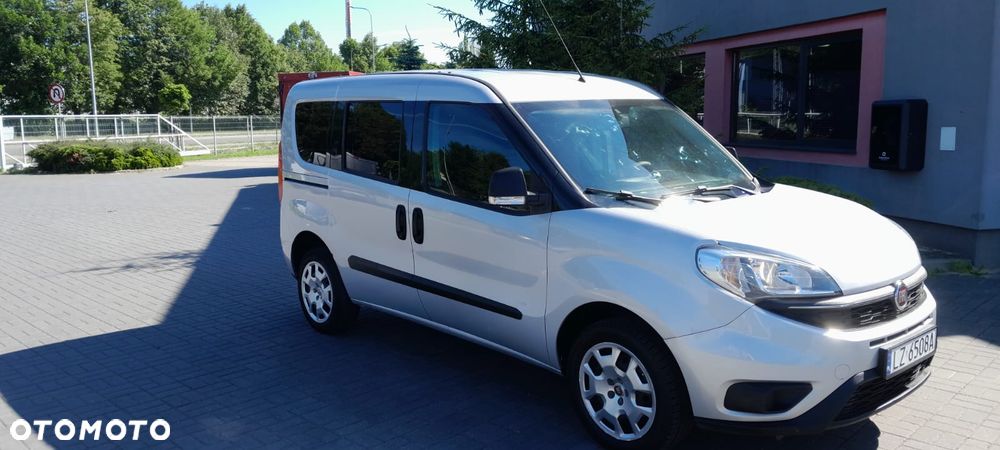 Fiat Doblo 1.4 16V Dynamic - 17