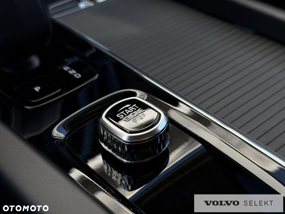 Volvo XC 60 - 25