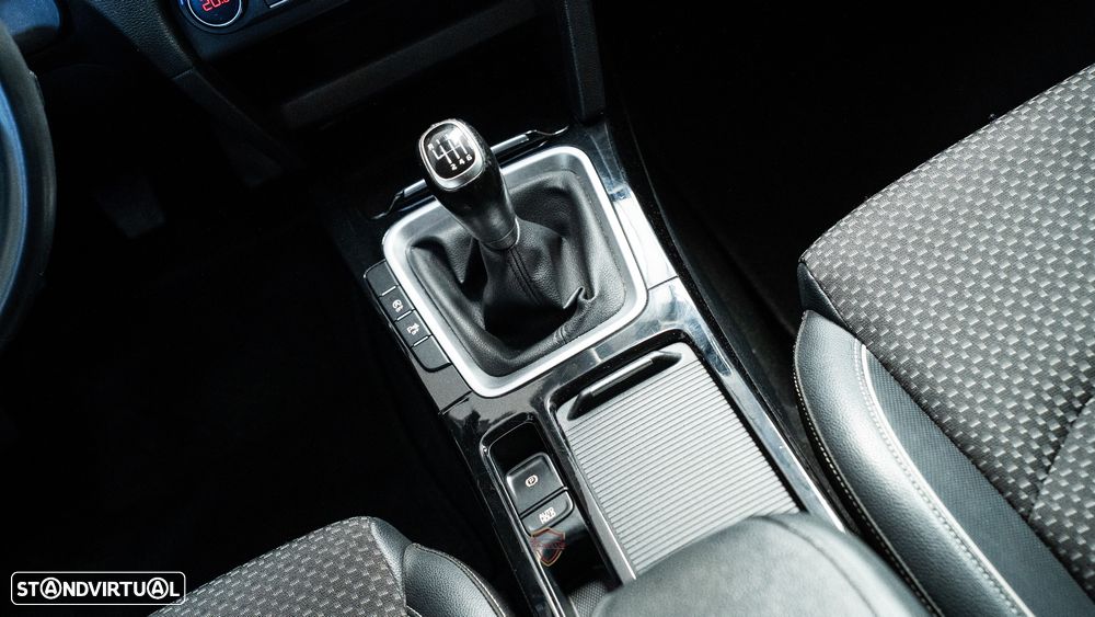 Kia XCeed 1.0 T-GDI Tech - 27