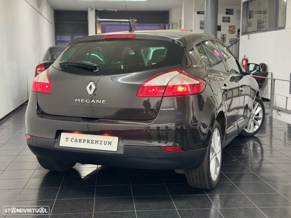Renault Mégane 1.5 dCi Dynamique - 7