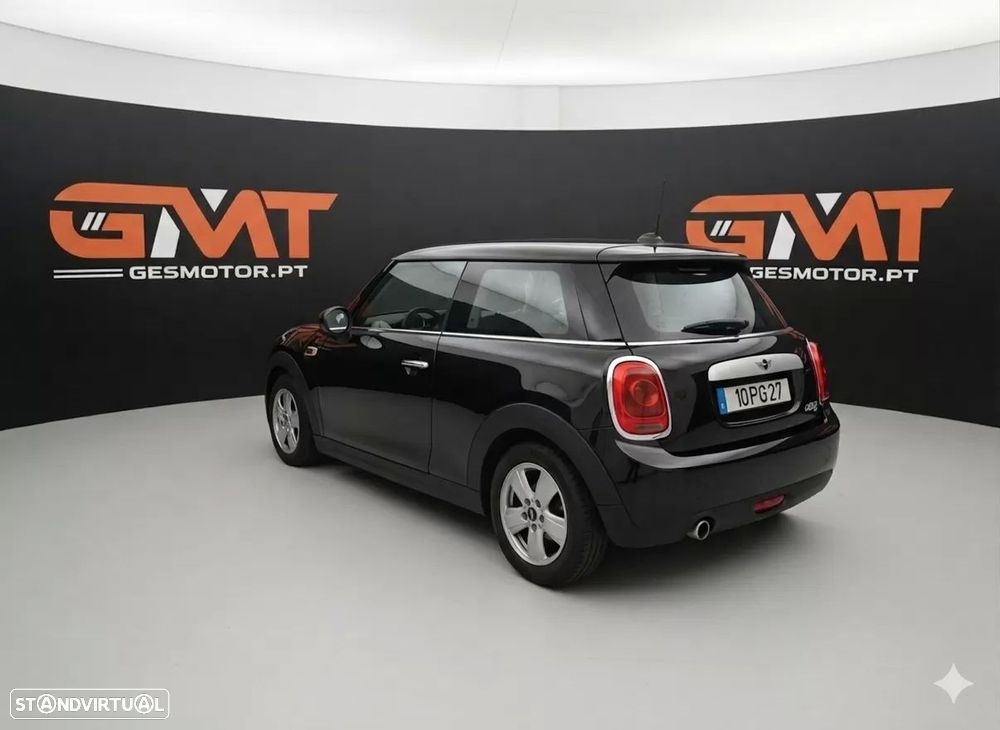 MINI 3 Portas Cooper D - 3