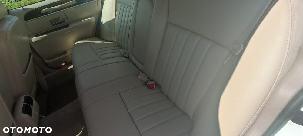 Lincoln Town Car 4.6 Signature - 11