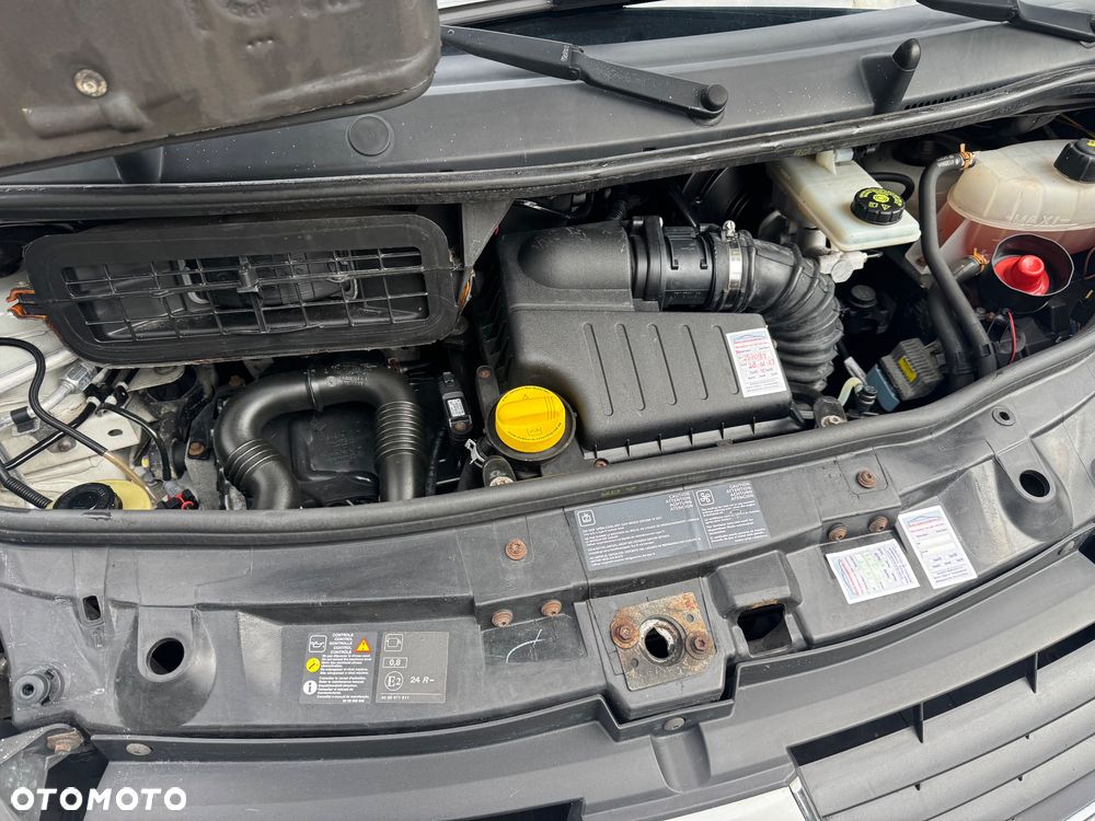 Renault Trafic - 17