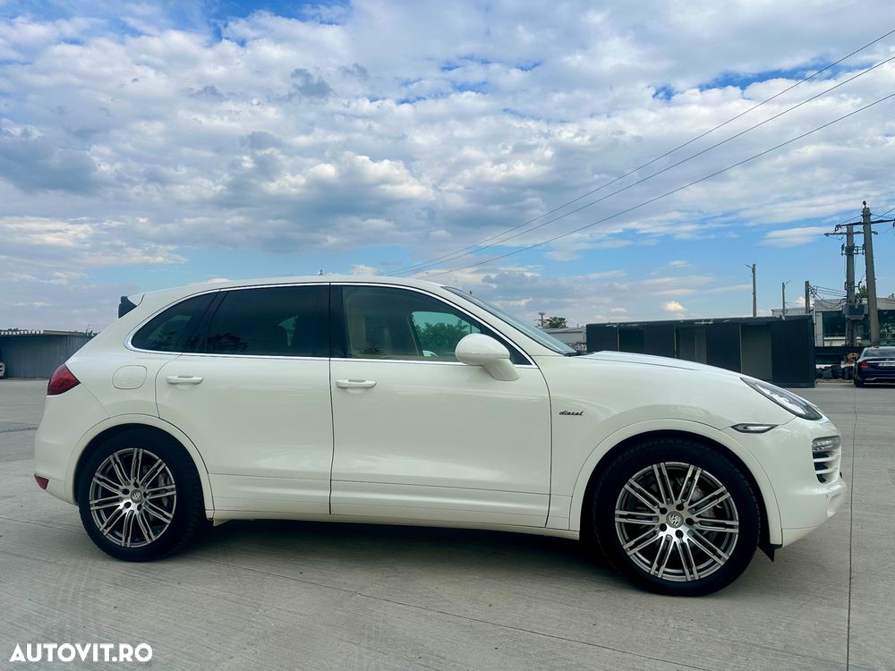 Porsche Cayenne - 3