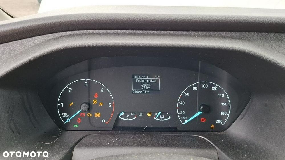 Ford Transit - 10