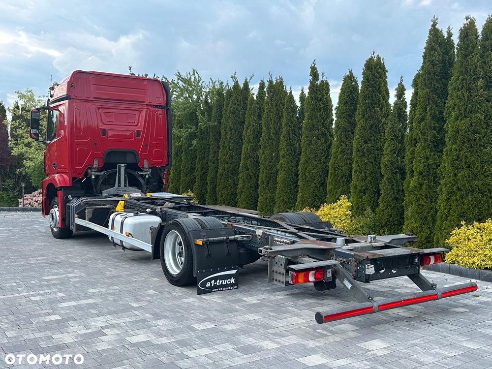 Mercedes-Benz / ACTROS / 1832 / MEGA / BDF / 150 000 tys.km. / - 19