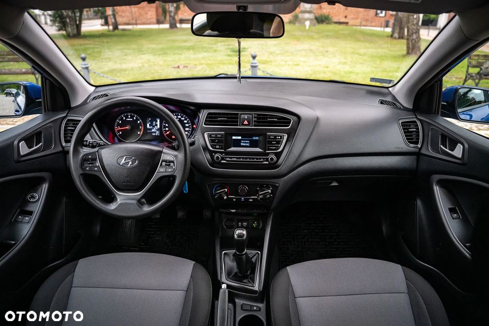 Hyundai i20 - 25