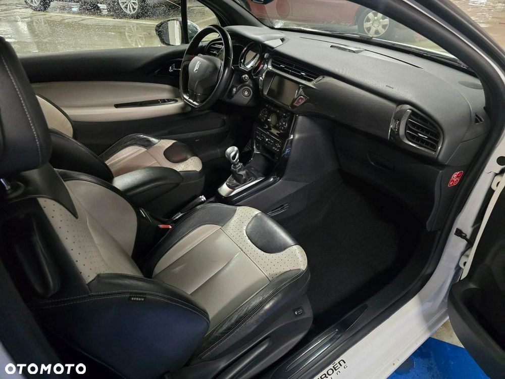 Citroën DS3 1.6 THP SportChic - 31