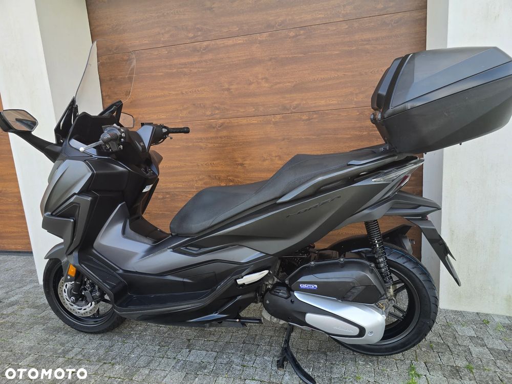 Honda NSS - 27