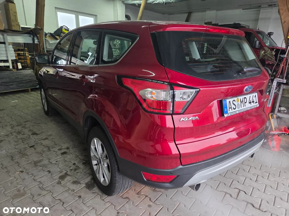 Ford Kuga 1.5 EcoBoost 4x4 SYNC - 3