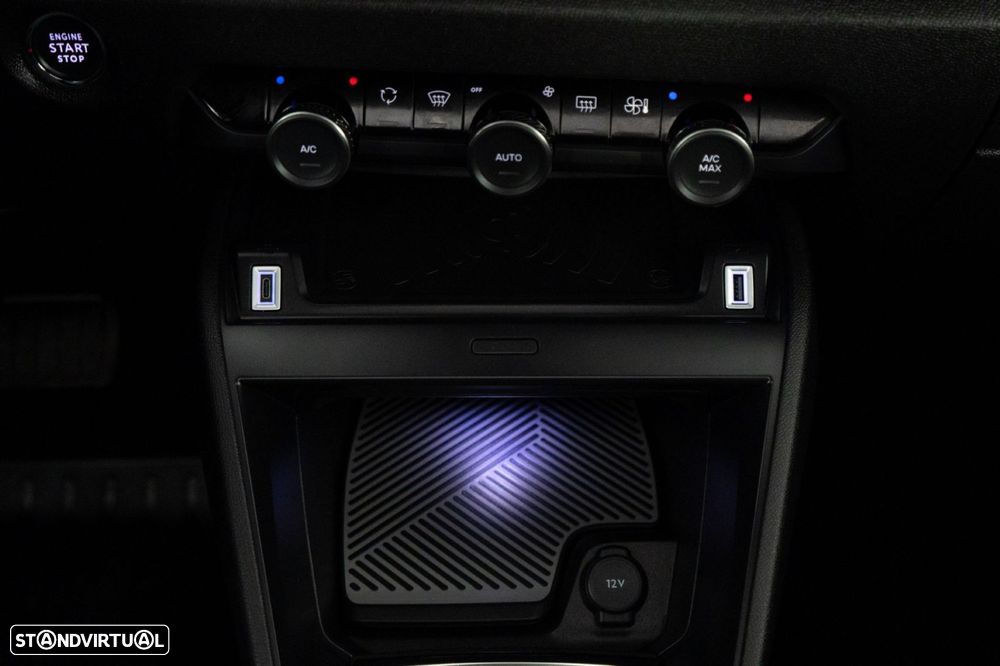Citroën C4 1.2 PureTech Shine Pack EAT8 - 23