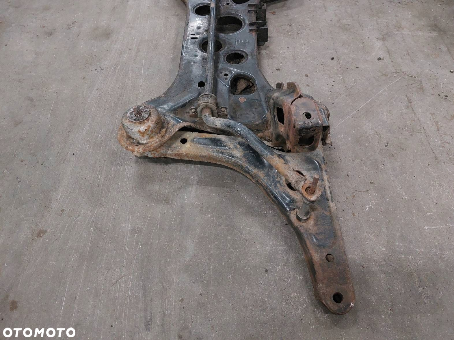 SANKI WÓZEK KOŁYSKA SILNIKA FORD TRANSIT V  00-06r 3C11-5019-A - 3