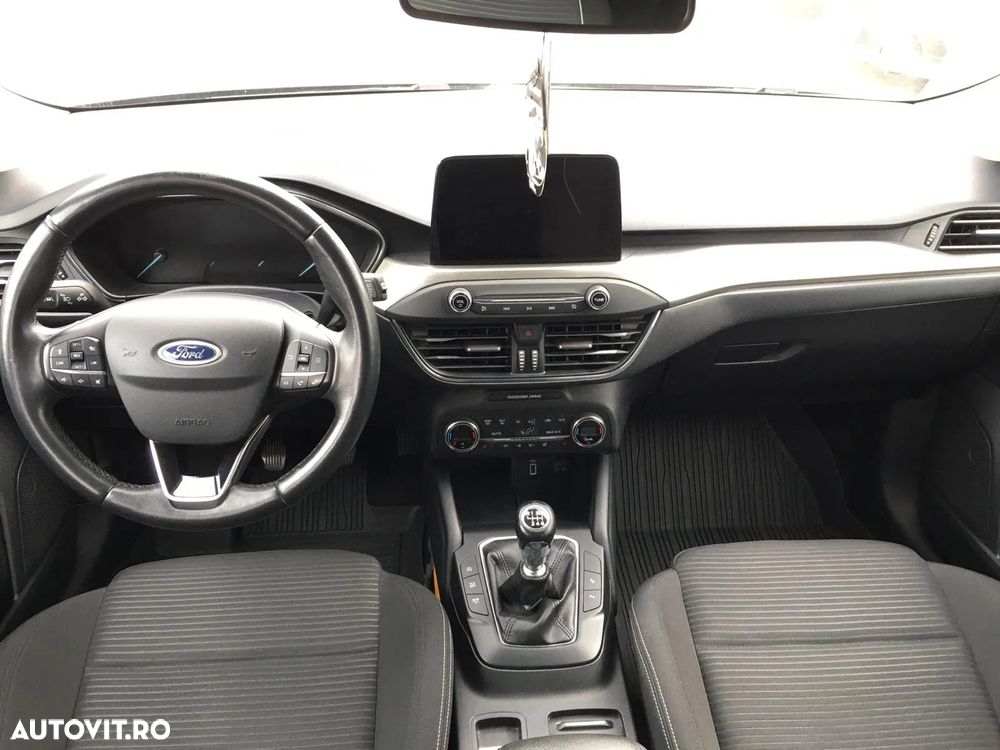 Ford Focus Turnier 1.5 EcoBlue Start-Stopp-System TITANIUM DESIGN - 21