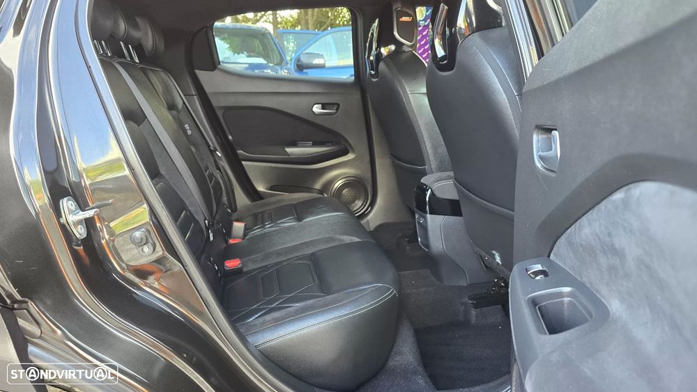 Nissan Juke 1.0 DIG-T N-Design C.Two Tone B.DCT - 22