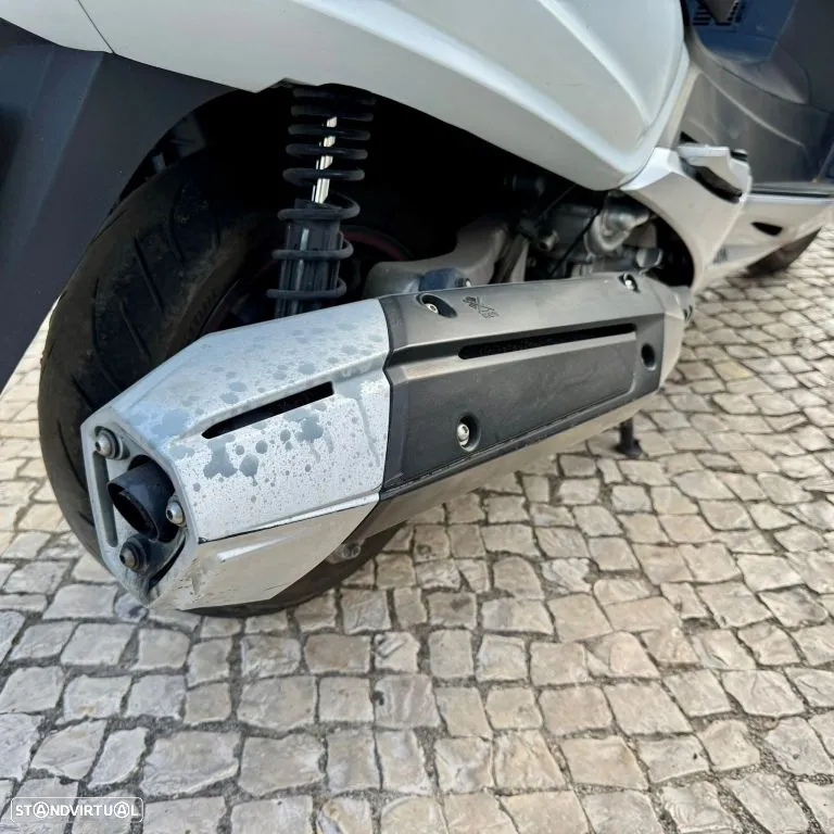 Sym MAXSYM 600 - 14