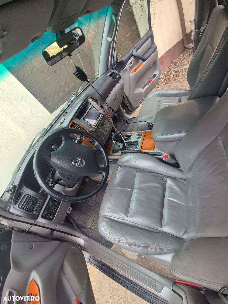 Toyota Land Cruiser D-4D Automatik - 11