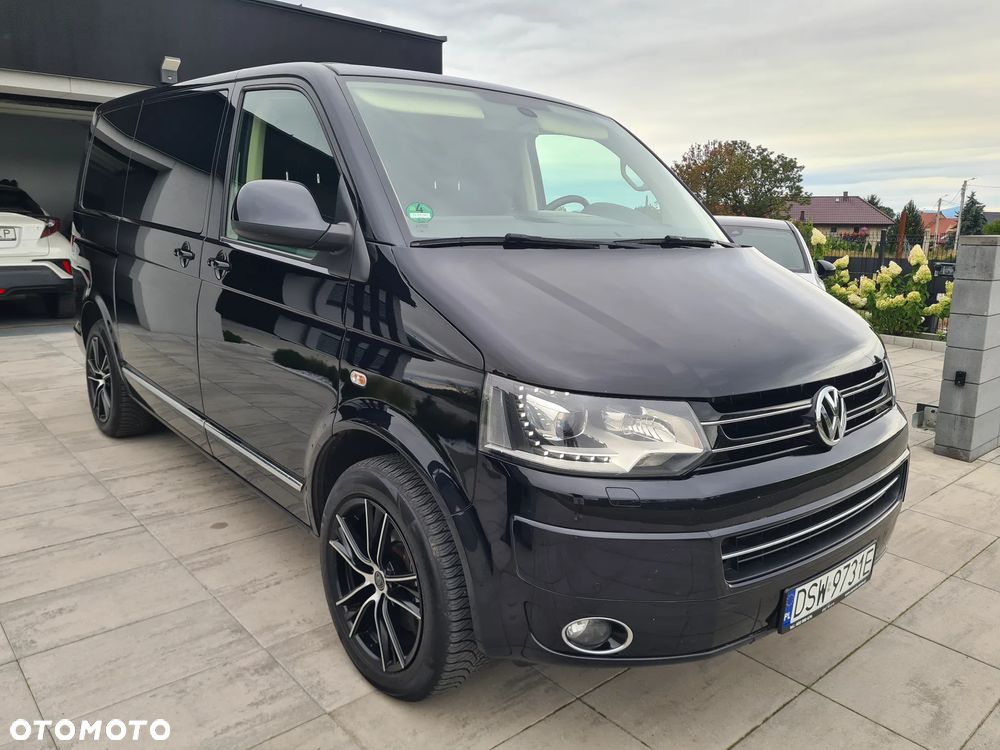 Volkswagen Multivan - 10
