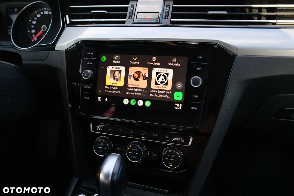 Volkswagen Passat 2.0 TDI Business DSG - 24
