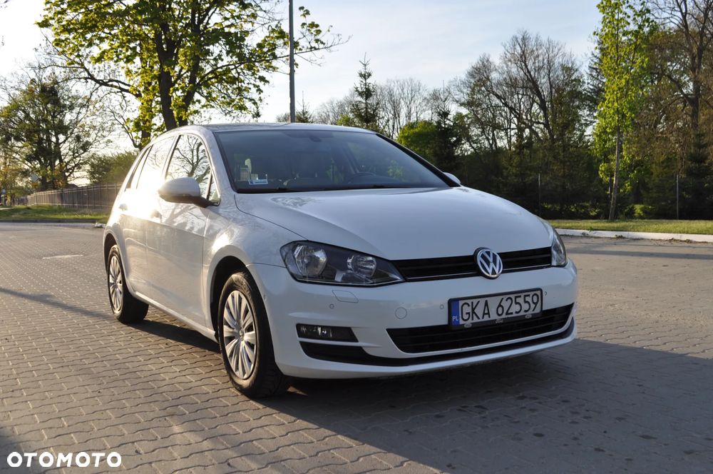Volkswagen Golf 1.2 TSI Trendline DSG - 1