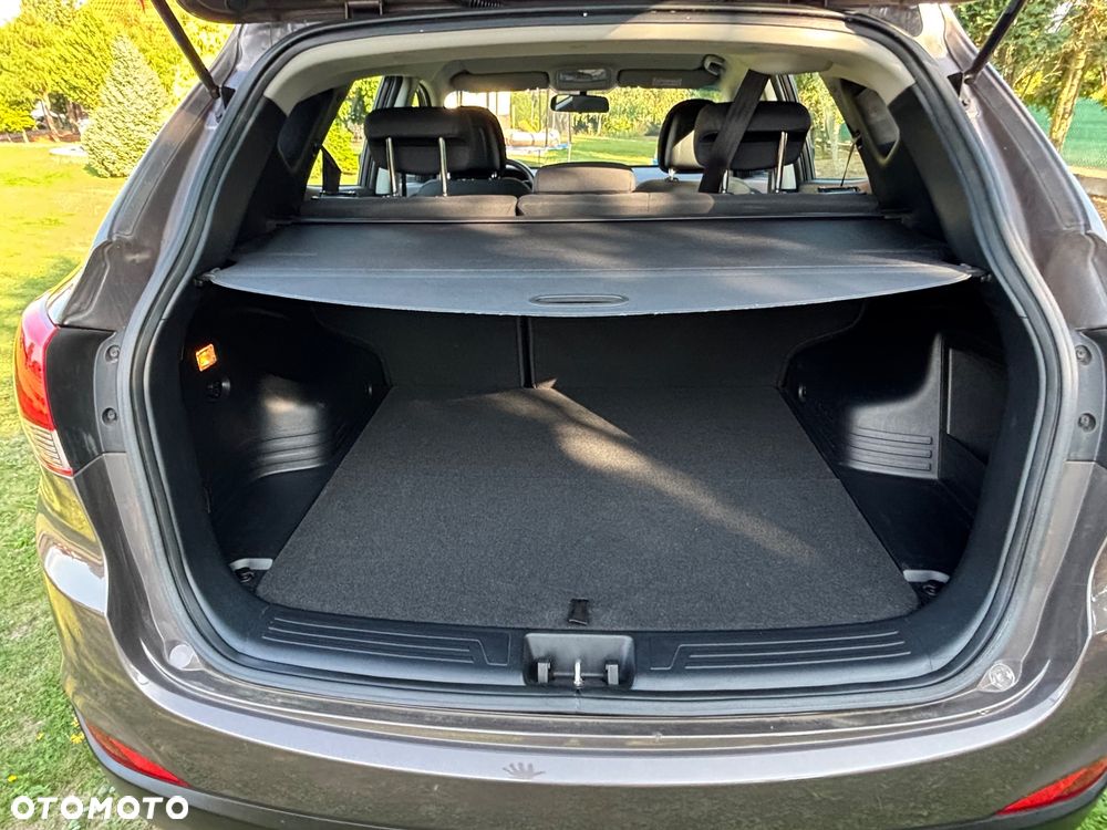 Hyundai ix35 1.6 2WD Fifa World Cup Edition - 8