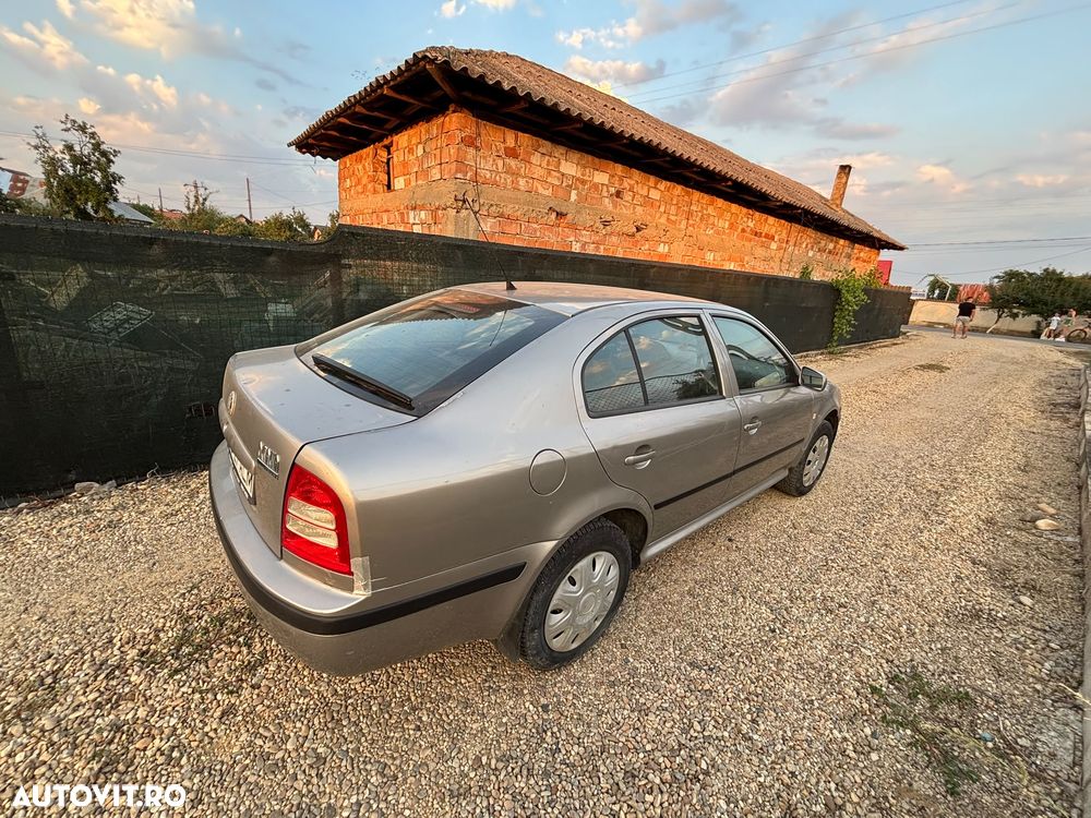 Skoda Octavia - 5