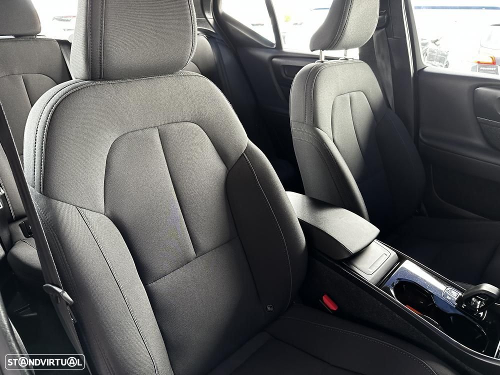 Volvo XC 40 Recharge 69 kWh Single Motor Core - 36