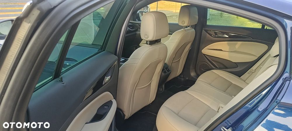 Opel Insignia 2.0 CDTI Business Elegance S&S - 14
