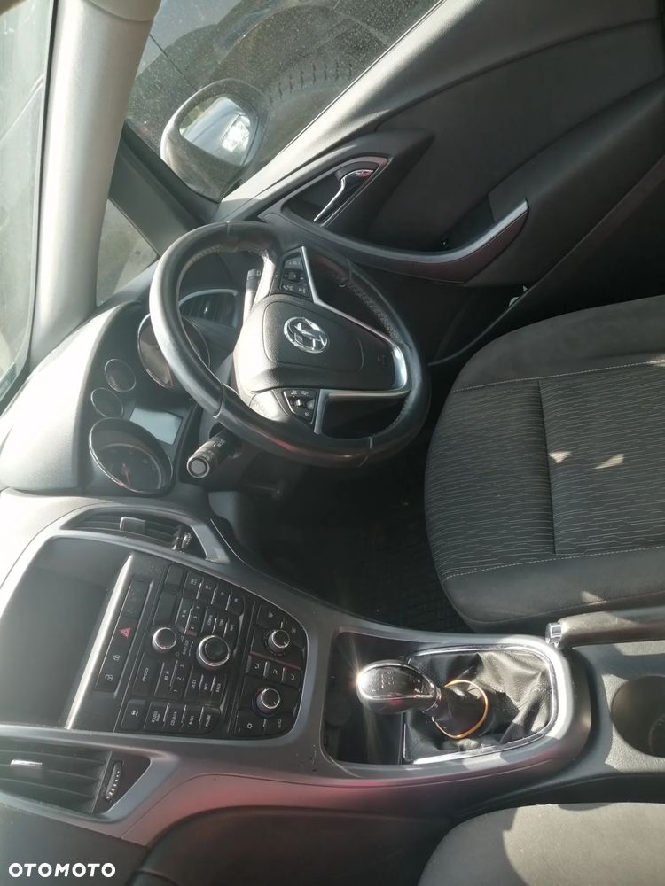 Opel Astra III 1.7 CDTI - 16