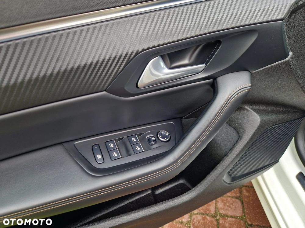 Peugeot 508 BlueHDi 180 EAT6 Stop&Start GT - 22