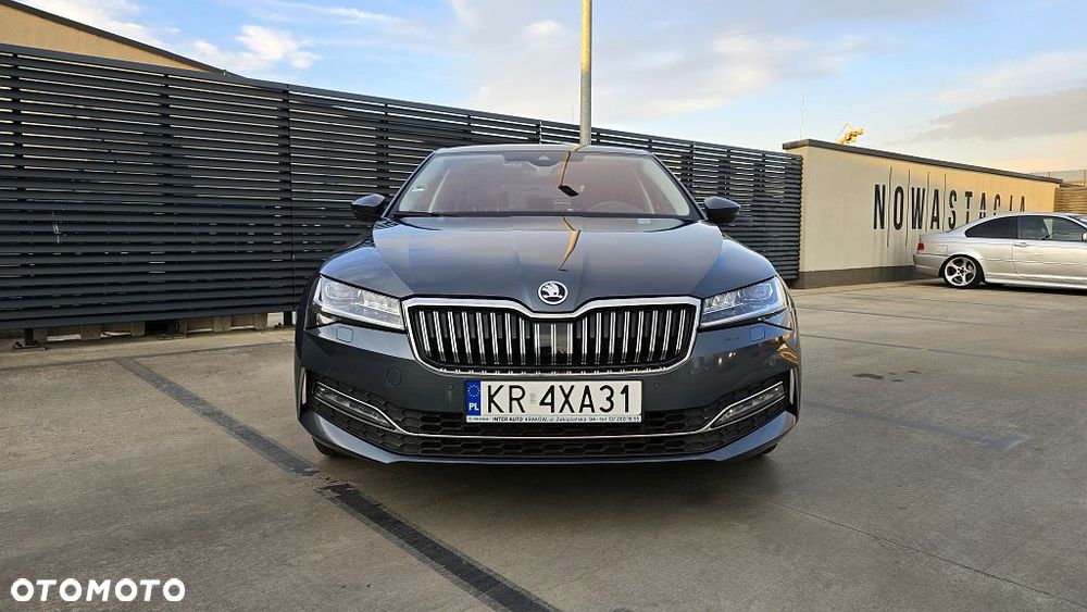 Skoda Superb 2.0 TDI SCR L&K DSG - 10